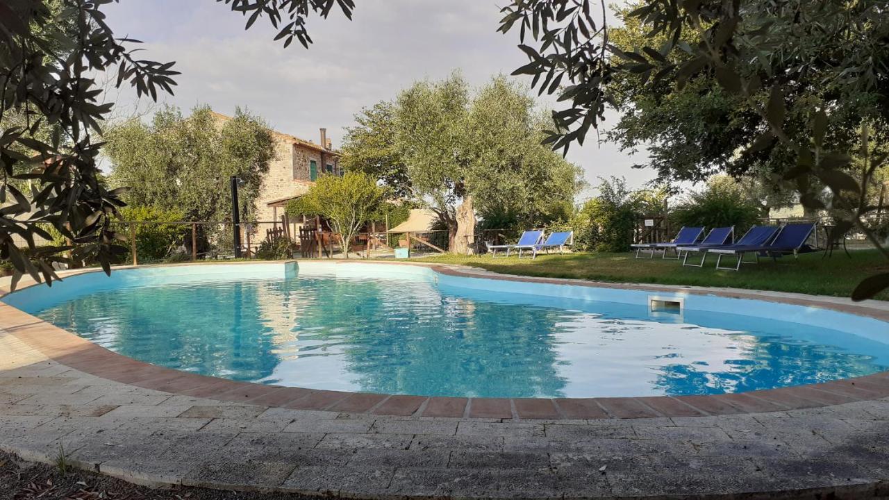 Poggio Mario Villa Saturnia Exterior foto